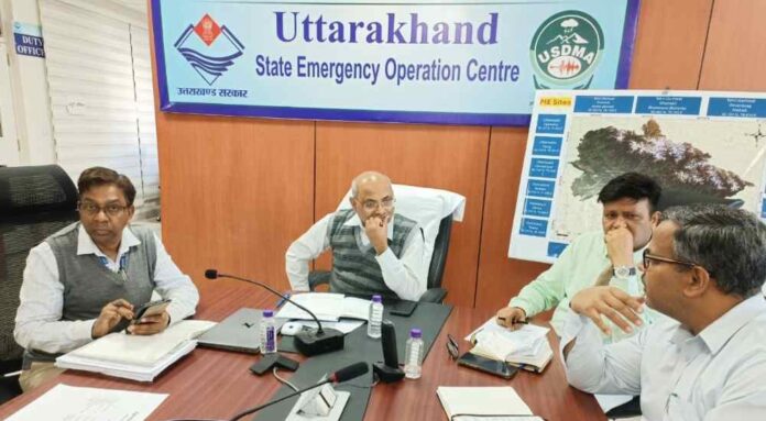 सचिव आपदा प्रबन्धन विनोद कुमार सुमन ने की डीडीएमपी की समीक्षा, जनपदों को शीघ्र डीडीएमपी बनाने के दिए निर्देश