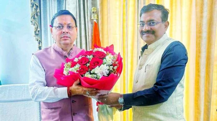 वरिष्ठ IAS अधिकारी आनंद वर्धन को धामी सरकार ने बनाया उत्तराखंड का नया मुख्य सचिव