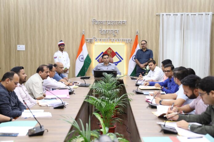 राज्य के विकास, सेवाओं और बुनियादी ढांचे के लिए राजस्व प्राप्ति जरूरी