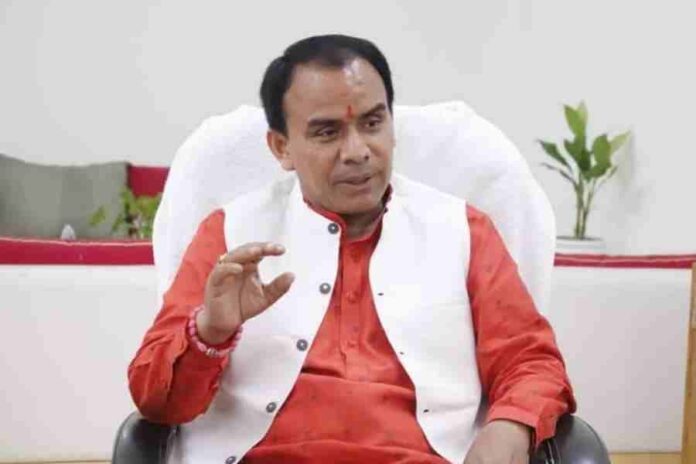 शिक्षा विभाग को मिले 25 उप शिक्षा अधिकारीः डॉ. धन सिंह रावत, नवनियुक्ति उप शिक्षा अधिकारियों को पर्वतीय क्षेत्रों दी प्रथम तैनाती