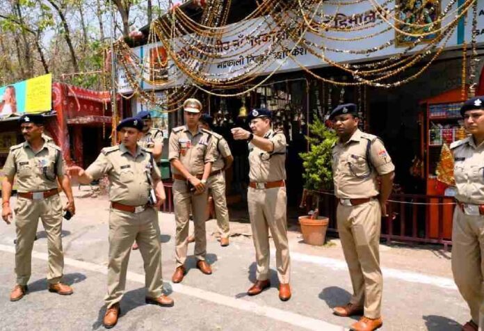 चार धाम यात्रा 2025 : पुलिस महानिदेशक ने ऋषिकेश, मुनि की रेती स्थित भद्रकाली और हरिद्वार में व्यवस्थाओं का किया स्थलीय निरीक्षण