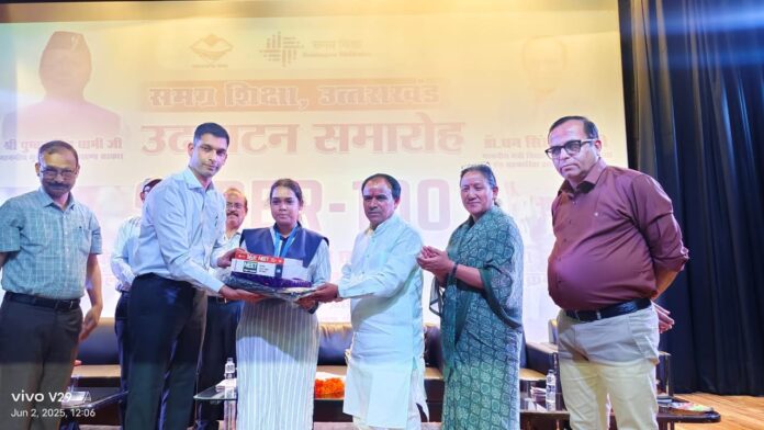 छात्रों की सफलता की गारंटी बनेगा ‘सुपर-100’: डॉ. धन सिंह रावत