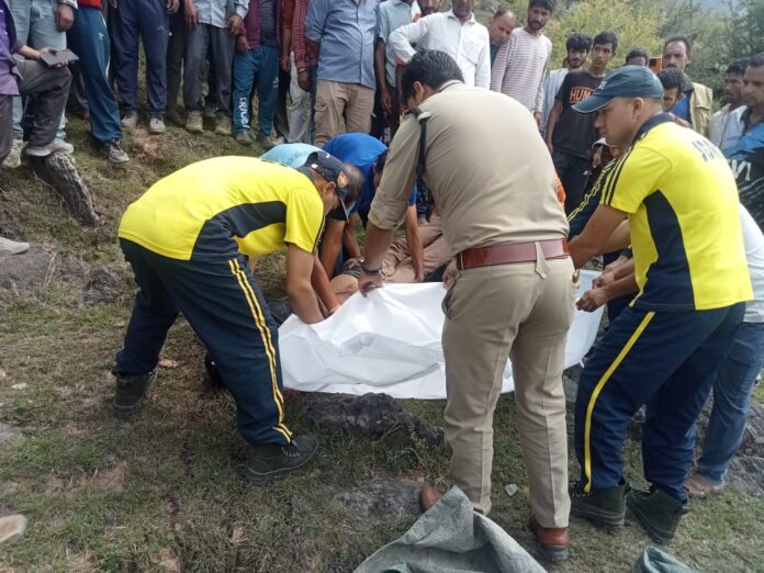 दुर्घटनाग्रस्त हुई यूटिलिटी SDRF ने किया चालक का शव बरामद