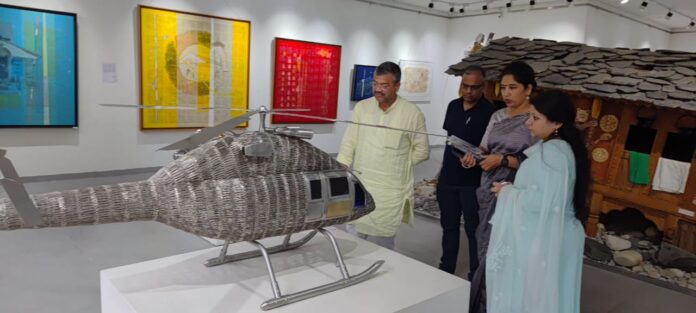 एम०डी०डी०ए कॉम्प्लेक्स के संस्कृति म्यूजियम में मेयर सौरभ थपलियाल का दौरा मिली खामियां