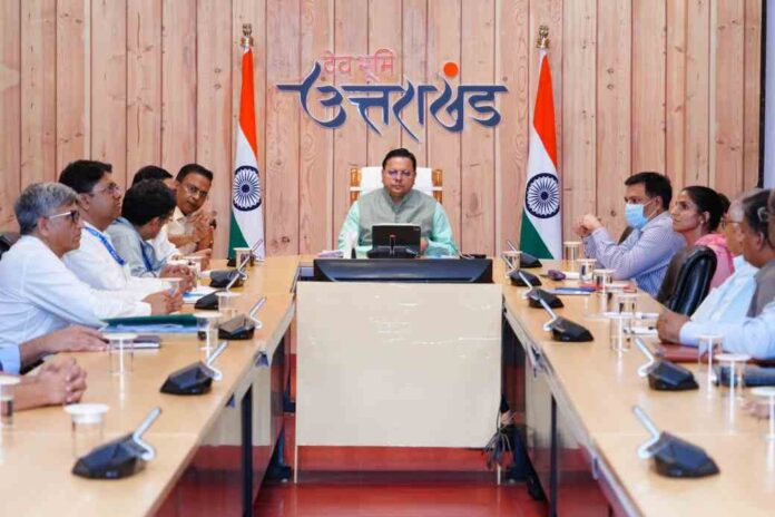 सीएम धामी ने हैली सर्विस ऑपरेटर्स को कड़े शब्दों में किया स्पष्ट, सुरक्षा मानकों से खिलवाड़ बर्दाश्त नहीं, हैली दुर्घटनाओं की ऑडिट के भी निर्देश