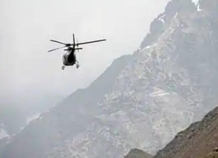 बड़ा हादसा केदारनाथ में आर्यन कंपनी का हेलीकॉप्टर क्रैश, पांच लोगों की मौत: देखें वीडियो