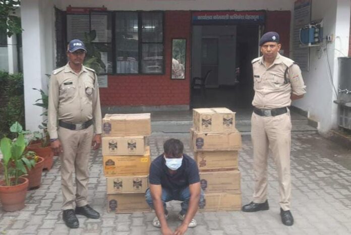 नशा तस्करो पर दून पुलिस का कसता शिकंजा