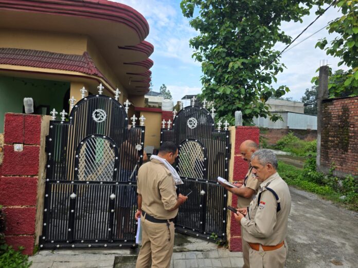 एसएसपी देहरादून के निर्देशों पर लगातार जारी है दून पुलिस का सत्यापन अभियान