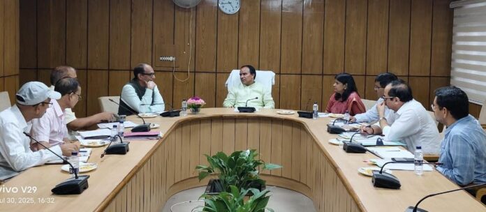 सूबे में शीघ्र होगा राज्य विद्यालय मानक प्राधिकरण का गठनः डॉ. धन सिंह रावत