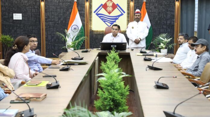 निराश्रित, बेसहारा गोवंश संरक्षण के लिए जिला प्रशासन ने स्वीकृत किए नए आश्रय,