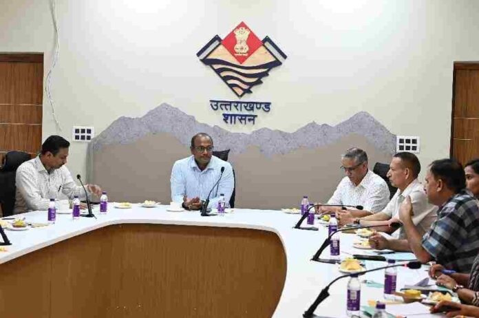 दिव्यांग मतदाताओं के बूथों को चिन्हित कर जरूरी सुविधाएं सुनिश्चित की जाएँः मुख्य निर्वाचन अधिकारी