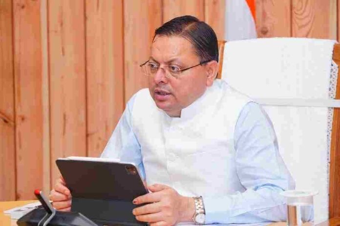 मुख्यमंत्री ने प्रदेश में गलत तरीके से राशन कार्ड, आधार कार्ड, वोटर कार्ड, आयुष्मान कार्ड और अन्य दस्तावेज बनवाने वालों के विरुद्ध कठोर कार्यवाही किये जाने के दिए निर्देश