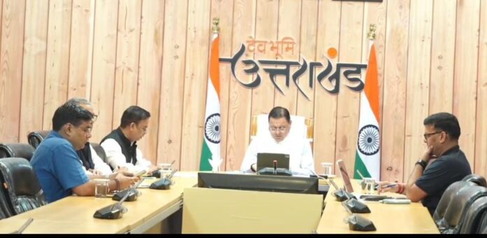 मुख्यमंत्री पुष्कर सिंह धामी ने वर्चुअल माध्यम से जुड़े सभी जिलाधिकारियों को दिए अहम निर्देश