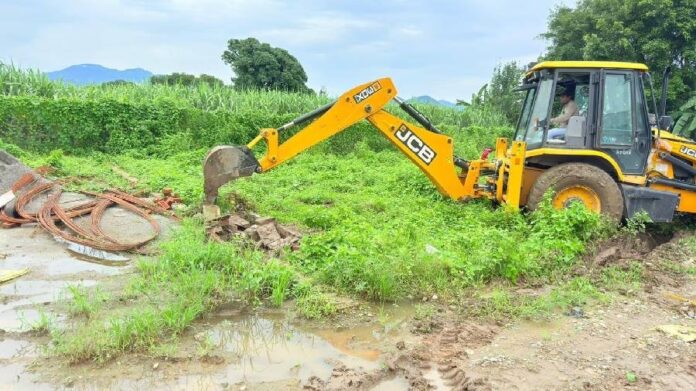 एमडीडीए की बड़ी कार्रवाई, अवैध निर्माण और प्लॉटिंग पर चला बुलडोजर, कई भवन ध्वस्त व सील