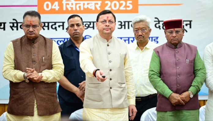 सभी जनपदों में खोले जाएंगे वृद्ध आश्रम – मुख्यमंत्री