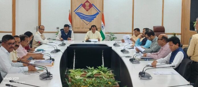 विद्यालयी शिक्षा हेतु पाठ्यचर्या की रूपरेख पारित