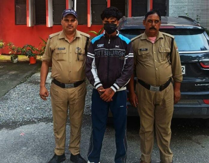 अपराधियों पर दून पुलिस का कसता शिकंजा