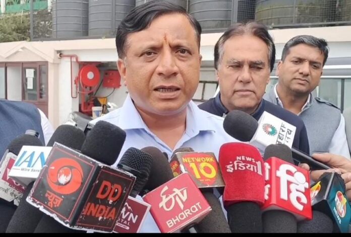 मसूरी में अवैध निर्माण पर एमडीडीए सख्त, हर सप्ताह सेक्टर वार होगी कार्रवाई कानूनी निर्माण को मिलेगी सहूलियत, पार्किंग व हाउसिंग स्कीमों से शहर को नई पहचान- बंशीधर तिवारी