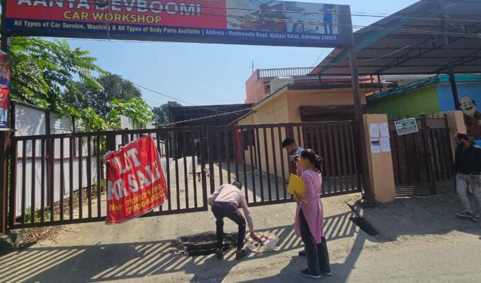 अवैध निर्माणों पर एमडीडीए की सख़्त कार्रवाई, अजबपुर कला मोथरोवाला रोड पर अवैध व्यावसायिक निर्माण सील