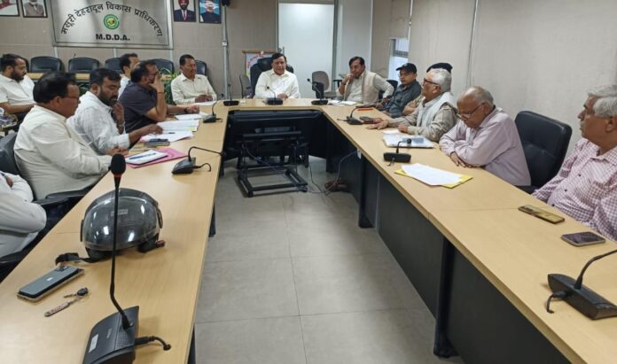 आढ़त बाजार पुनर्विकास परियोजना पर एमडीडीए की समीक्षा बैठक, 3 नवंबर से भू-खंड आवंटन व नकद प्रतिकर कार्य प्रारंभ