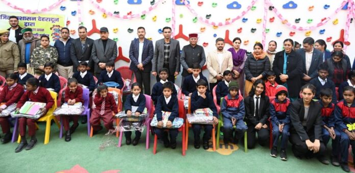 घनघोर अंधकार से शिक्षा के उजाले की ओरः जिला प्रशासन की सार्थक पहल आधुनिक इंटेंसिव केयर सेंटर, 154 बच्चे शिक्षा की मुख्यधारा से जुड़े