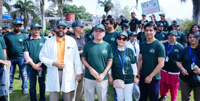 श्री महंत इन्दिरेश अस्पताल में विश्व किडनीदिवस पर किडनी बचाने का लिया संकल्प