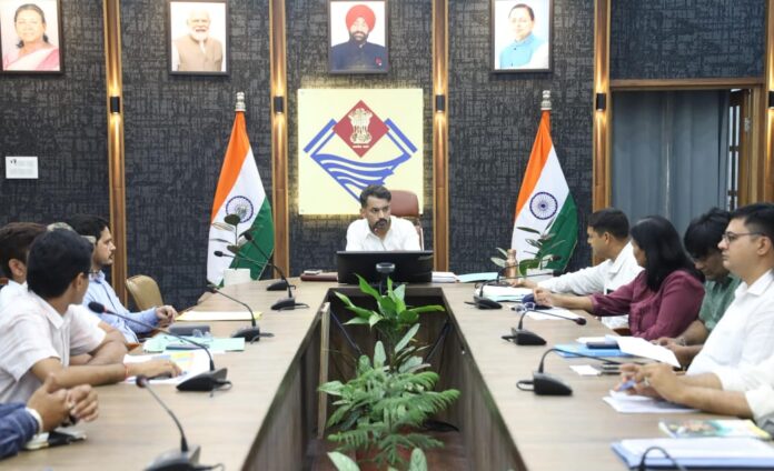 रात्रिकालीन कार्यों को मिली सशर्त अनुमति, लापरवाही पर डीएम का सख्त रुख