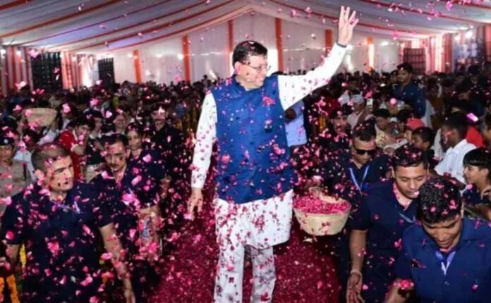 सीएम धामी ने ऐतिहासिक उपलब्धि की हासिल, एनडी तिवारी को पीछे छोड़ सबसे ज्यादा दिनों तक मुख्यमंत्री बनने का रिकॉर्ड किया दर्ज