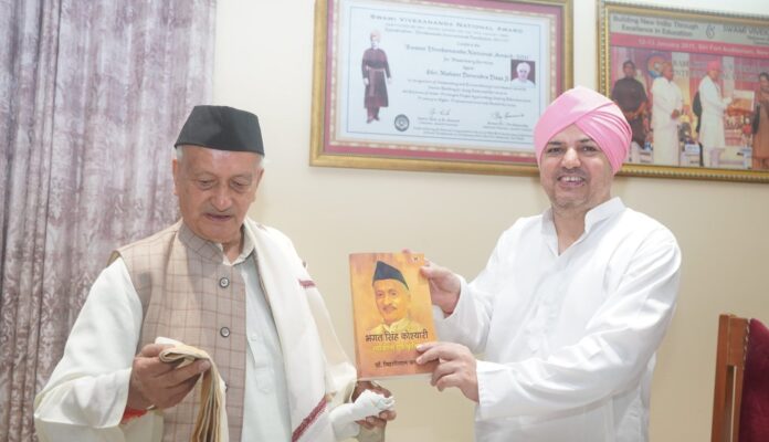 श्री दरबार साहिब पहुंचे भगत सिंह कोश्यारी श्री महंत इन्दिरेश अस्पताल के जनसेवा कार्यों की सराहना