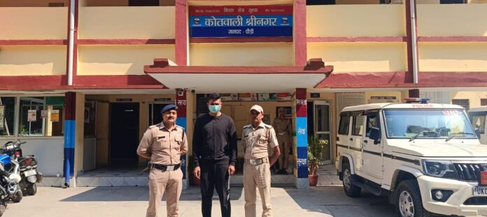 गढ़वाल विश्वविद्यालय के फर्जी दस्तावेज बनाने के प्रकरण में पौड़ी पुलिस की बड़ी कार्रवाई, एक और अभियुक्त गिरफ्तार